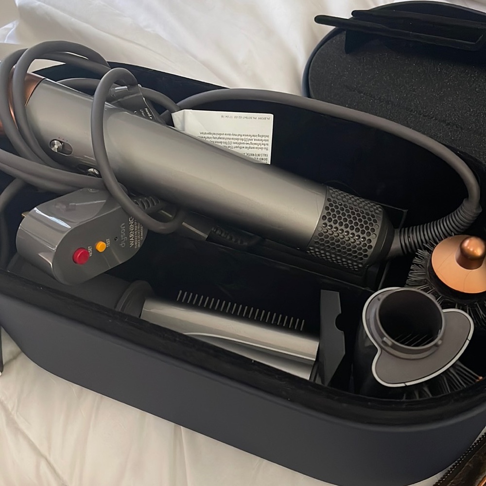 Dyson air wrap 2.0